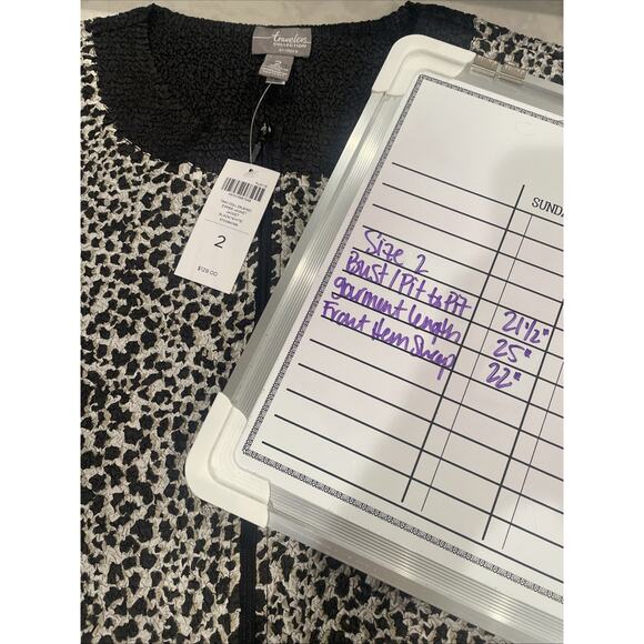 Chico's Women's Travelers Full Zip Jacket Sz 2/L Blk Animal Crinkle Lightweight - Picture 11 of 12